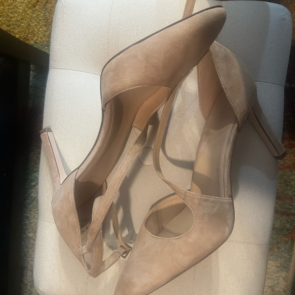27 Edit Cashmere color ankle strap heels size 10